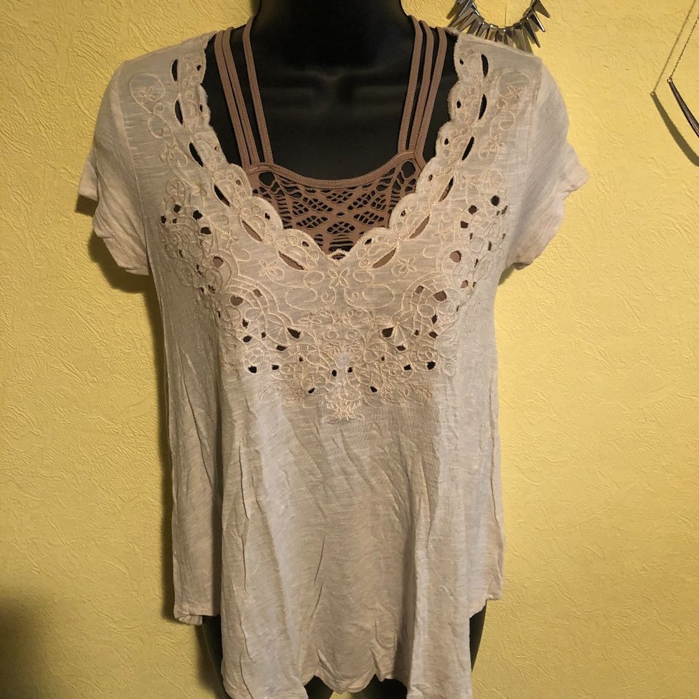 Daytrip Cream Flowy Top